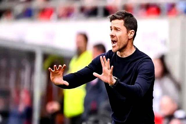 爱游戏-Doinb官方宣布爆冷新规，皇家马德里引发争议！-爱游戏