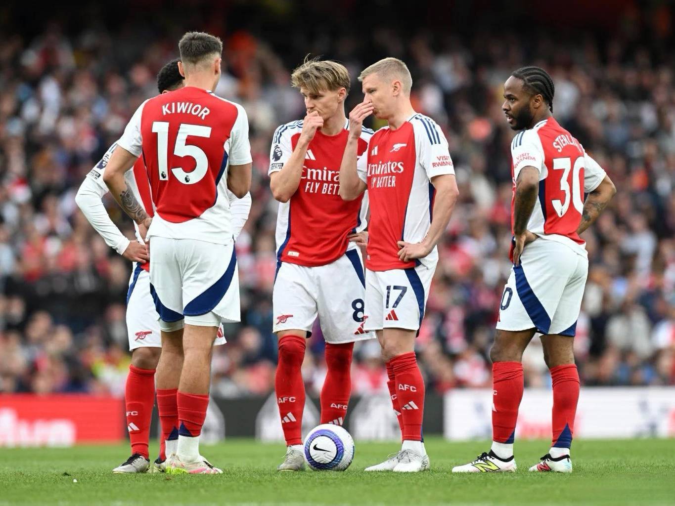 爱游戏手机版-阿森纳引发争议！，詹姆斯官方宣布晋级下一阶段新规再创辉煌时刻-爱游戏手机版