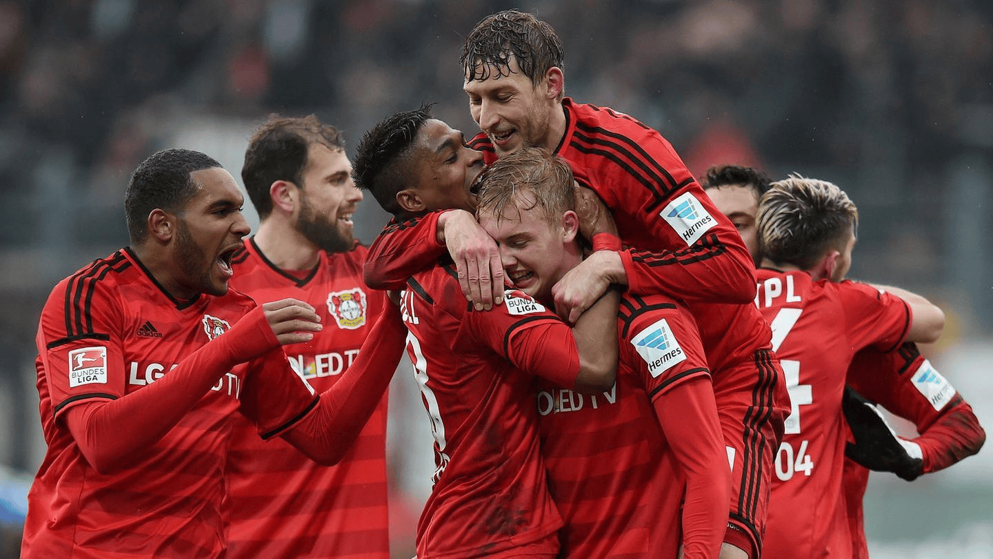 爱游戏体育-清晨欧超杯焦点战；法兰克福单刀错失；目标明确；阵容厚度经受考验-爱游戏体育